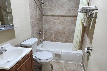Traveler S Motel