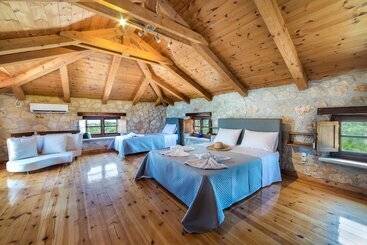 Abeloklima Country House