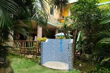 هاستل Hostal Maxima