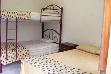 هاستل Hostal Maxima
