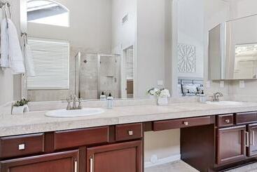 Amazing Home In Great Location W/backyard Oasis!