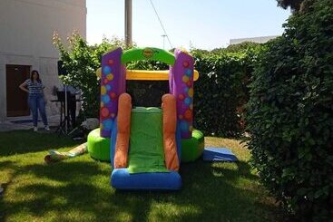 تختخواب و صبحانه Bb Delle Murge
