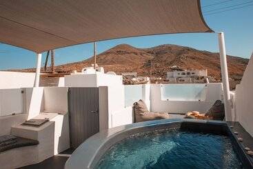 בית מלון כפרי Almyra Oia Suites