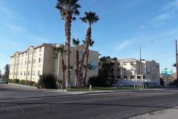 هتل Bayshore Inn