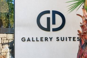 هتل Gd Gallery Suites
