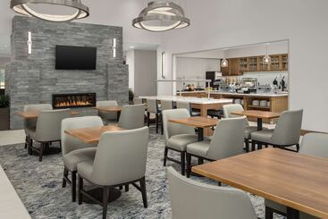 هتل Homewood Suites By Hilton Greenville, Nc