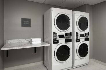 هتل Homewood Suites By Hilton Greenville, Nc