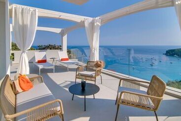 Livinghome Suites