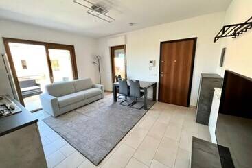 Modern Renovated Apartment In Olbia With
