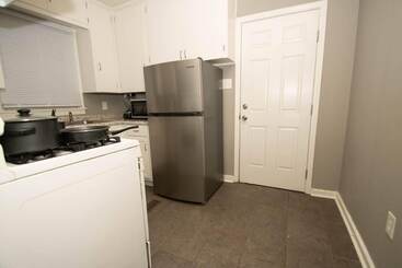 اقامتگاه Home Sweet Home Bungalow