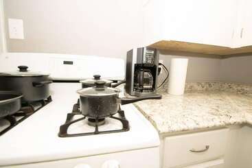 اقامتگاه Home Sweet Home Bungalow