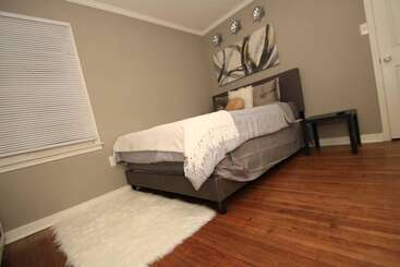اقامتگاه Home Sweet Home Bungalow