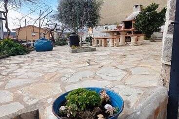 اقامتگاه Stunning House In Mirandela Ideal For 10 People