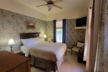 Bed and Breakfast The Elizabeth Inn And Restaurant