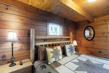 Cozy Cottage