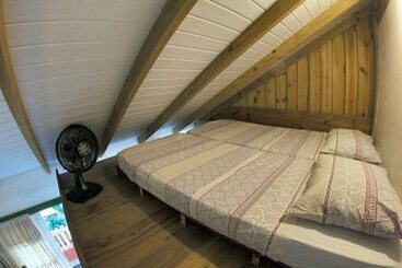 مسافرخانه Pousada Canoa Azul