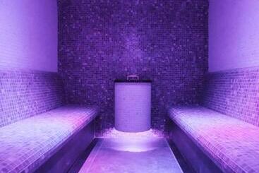 هتل Arietes Marmont Resort