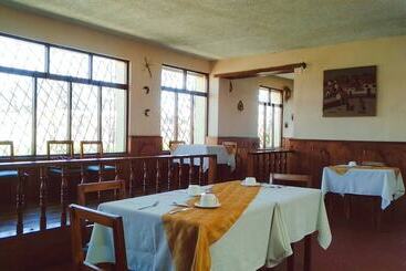 هتل Hostería Cotopaxi Tour