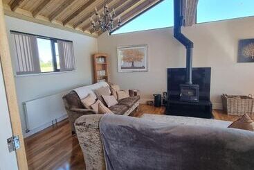 Immaculate 4 Bed Private Luxury Lodge Near York