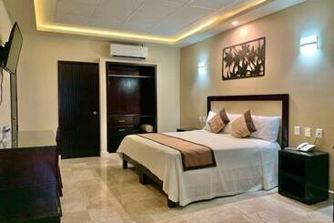 هتل Yorio Inn