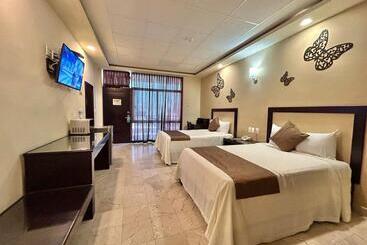 هتل Yorio Inn