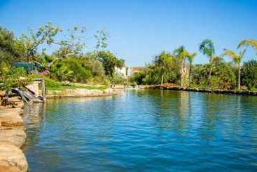 إقامة Beautiful 2 Bed House In Lagoa Torrinha, Algarve