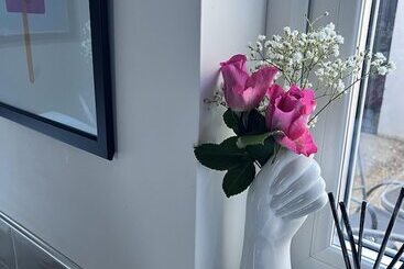 اقامتگاه Cosy 2 Bed House Close To Belfast City Centre