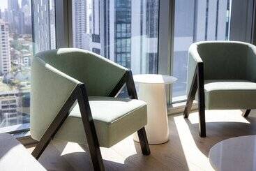 Signature Broadbeach   Gclr