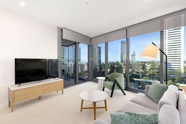 Signature Broadbeach Gclr