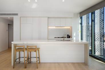 Signature Broadbeach   Gclr