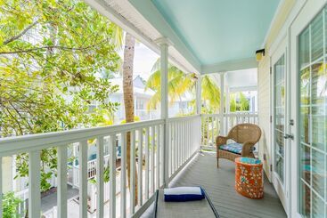 A Place In Paradise By Avantstay Key West Walkable W/ Shared Pool Week Long Stays Only