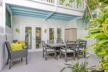 Bahamian Reed By Avantstay Walk To Everything! W/ Community Pool Week Long Stays Only