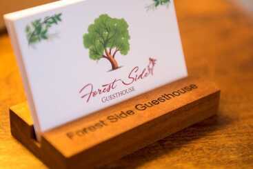 تختخواب و صبحانه Forest Side Guest House