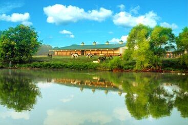 مبيت وإفطار Southern Cross Guest Ranch