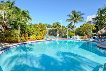 Dune Wind South By Avantstay Communal Pool & Hot Tub Gated Community Close To Smathers Beach Month L
