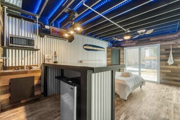 Halo By Avantstay Walk To Beach + Private Pool