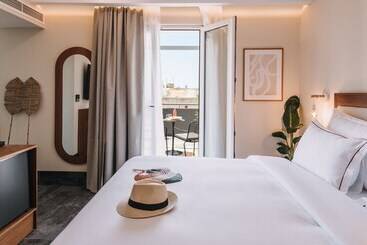 هتل Brown Seaside Loutraki
