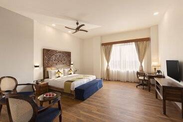 هتل Himal Resort
