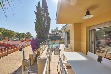 Universal Aquamarin Beach Houses - Sant Telm