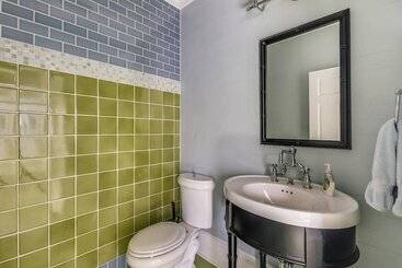 Lighthouse Villa By Avantstay Walk To Southernmost Point W/ Private Pool & Patio Month Long Stays
