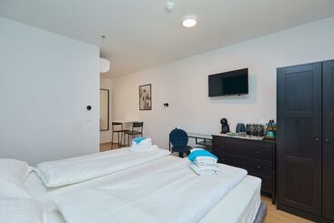 پانسیون Dominium City Suites