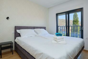 پانسیون Dominium City Suites