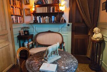 膳宿费 Villa Albertine