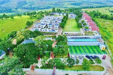Pidoma Resort