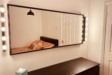 اقامتگاه Beautiful 3 Bed House In Londonderry