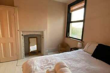 إقامة Edwardian Villa By The Sea,coastal Walks,king Beds