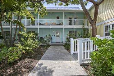 Shipyard Treasure By Avantstay Communal Pool Gated Community Great Location Week Long Stays