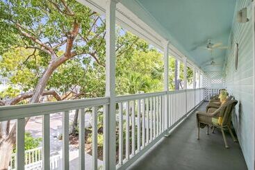 Shipyard Treasure By Avantstay Communal Pool Gated Community Great Location Week Long Stays