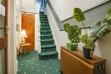 Chesterton Hotel, Blackpool South Shore