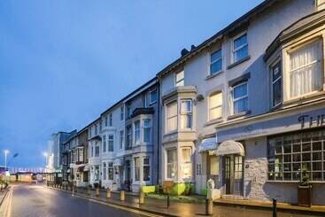 Chesterton Hotel, Blackpool South Shore